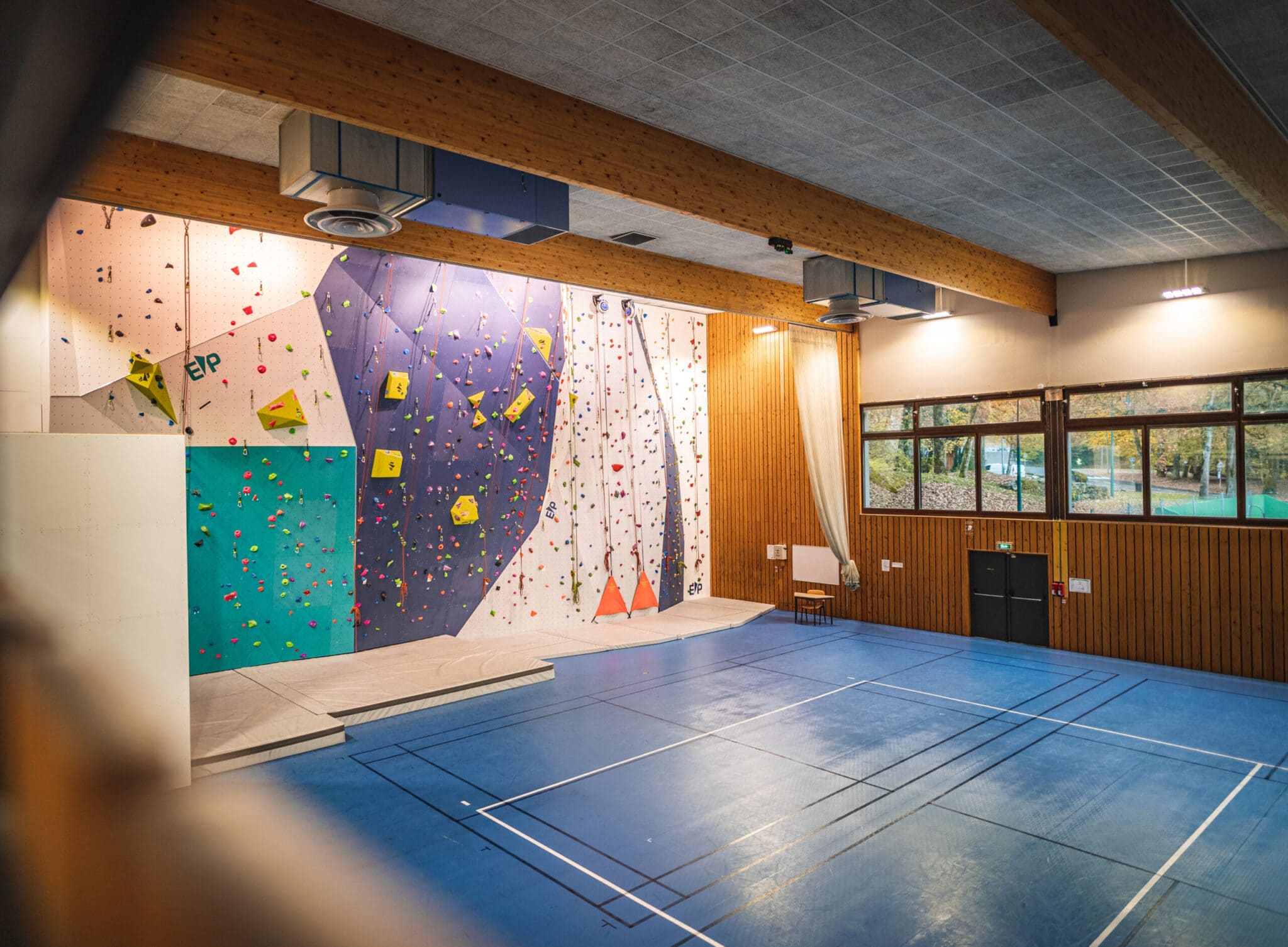 centre sportif pays du mont-blanc mur escalade